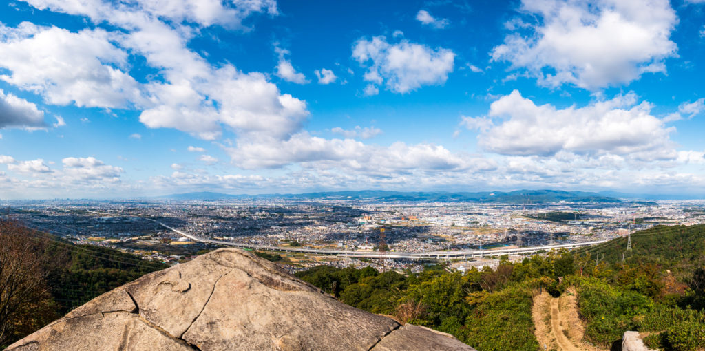 Kannon Iwa, a spectacular view of Mt. Kono Short hiking