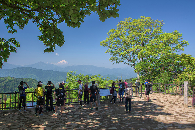 GW遠征企画！ 世界一の登山者数を誇る「高尾山」へ