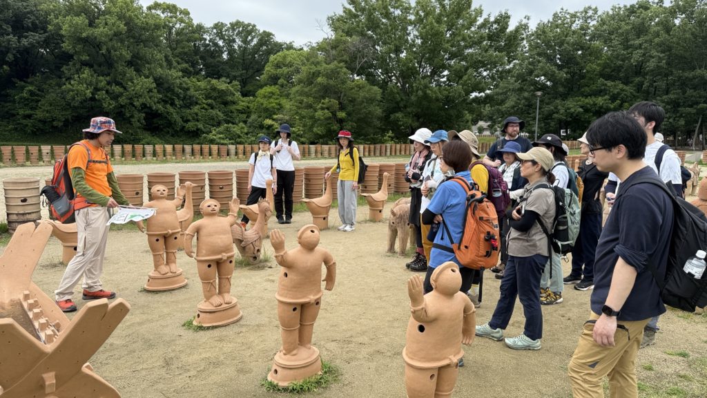 三好山、摂津峡ハイキングと日本最大のハニワ祭祀場